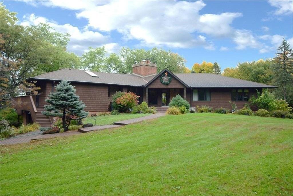 1 Raccoon Rd - Photo 3 of 26