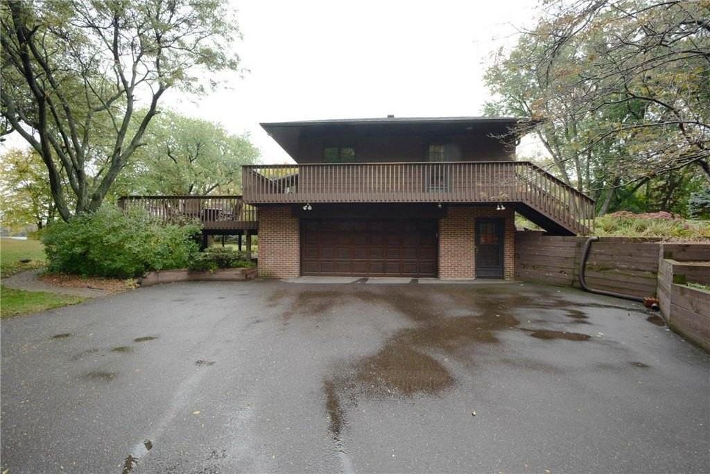 1 Raccoon Rd - Photo 4 of 26