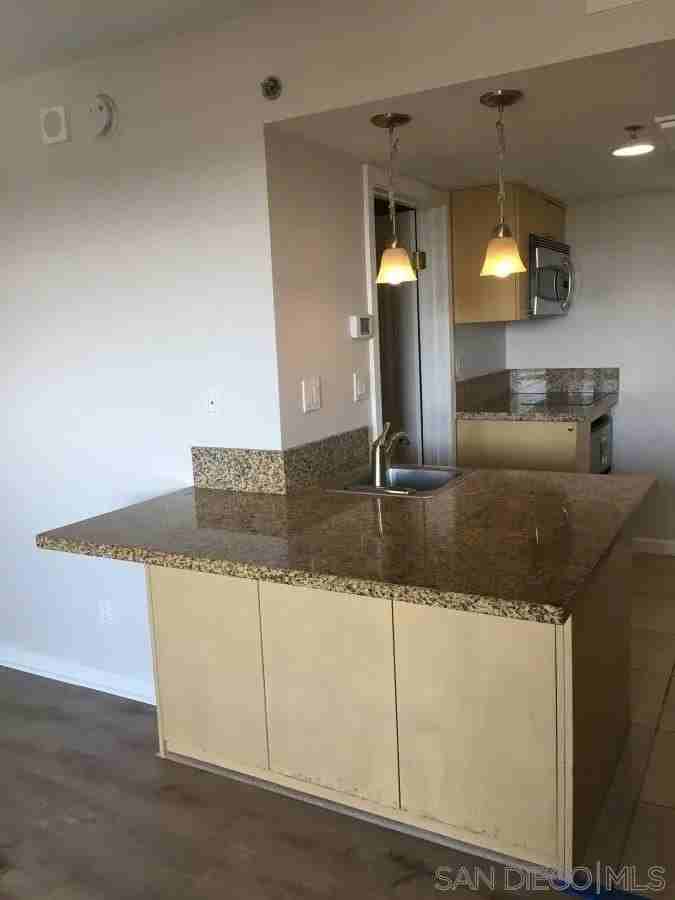 801 National City Blvd #1011 - Photo 7 of 9