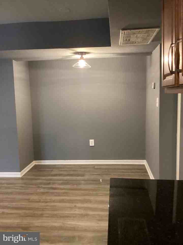 5005 D St Se #104 - Photo 7 of 16