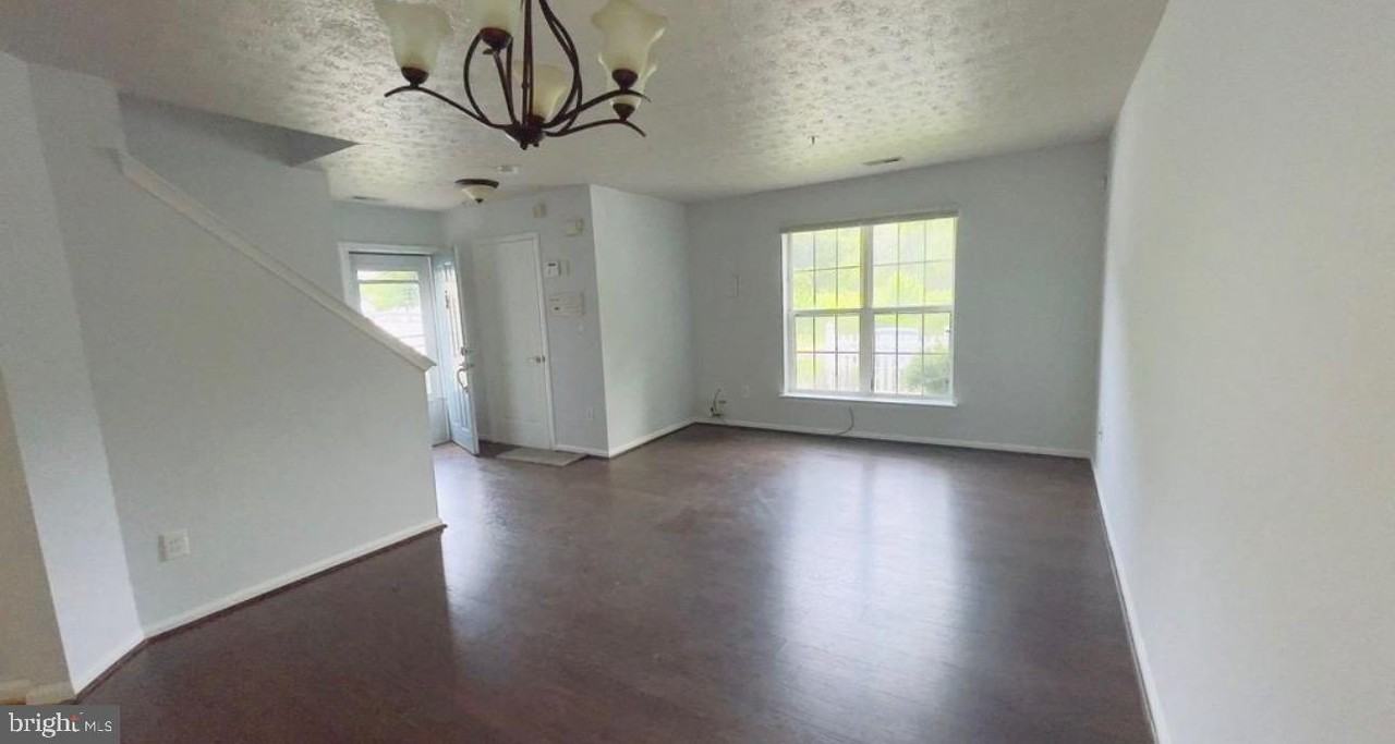 1829 Watch House Cir S - Photo 3 of 18
