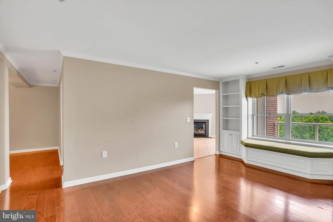12240 Roundwood Rd #705 - Photo 6 of 33