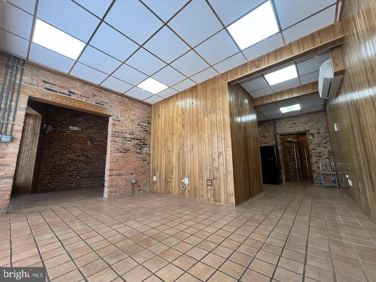 144 W Patrick St #6 - Photo 6 of 16