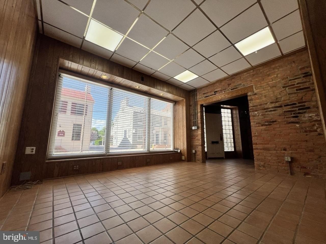 144 W Patrick St #6 - Photo 7 of 16