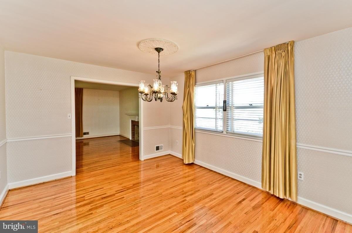 100 Mel Mara Dr - Photo 5 of 33
