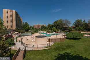 203 Yoakum Pkwy #208VA - Photo 1 of 1