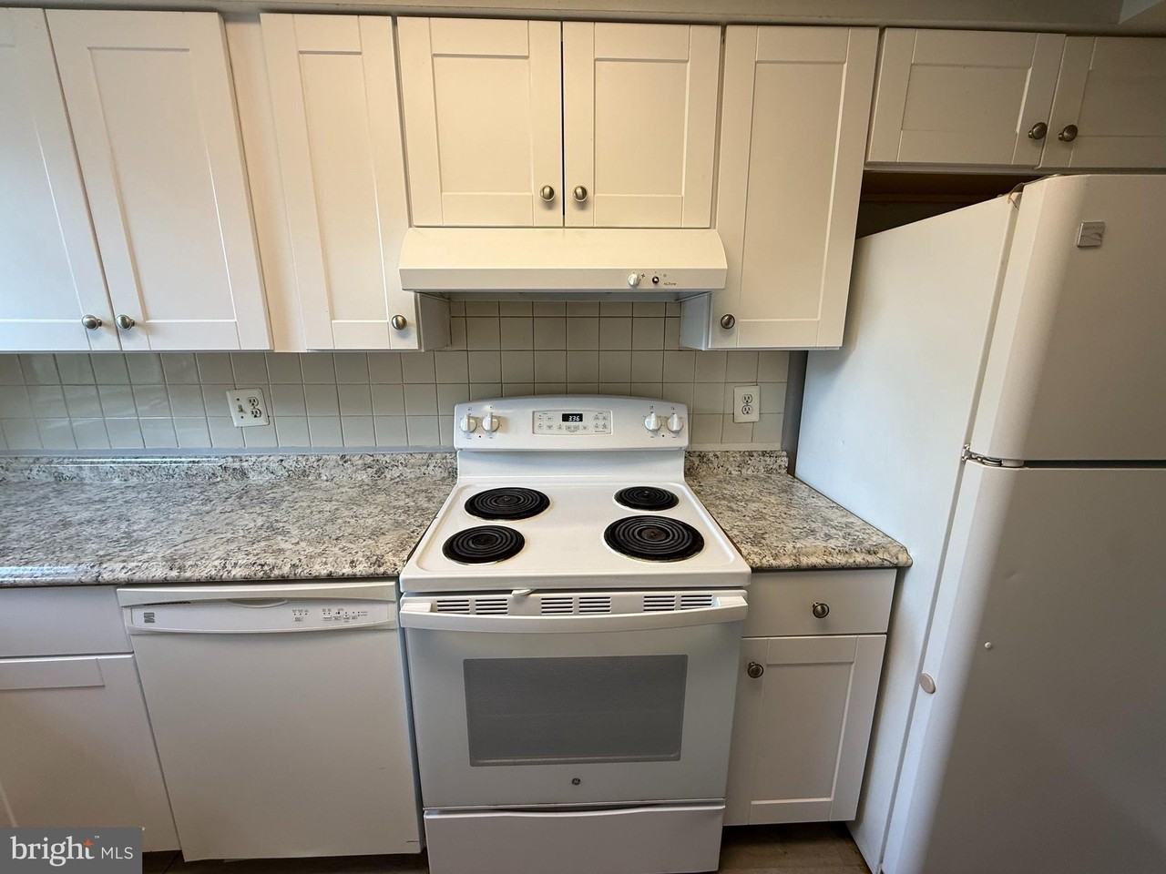 2910 Willston Pl #202 - Photo 5 of 8