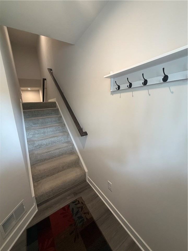 5001 Lampl Ln - Photo 3 of 25
