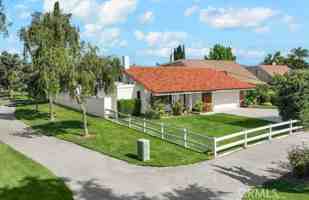 featured image of 15361 Nimes Cir