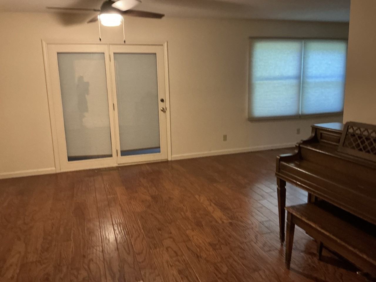 2209 Grange Cir - Photo 4 of 18