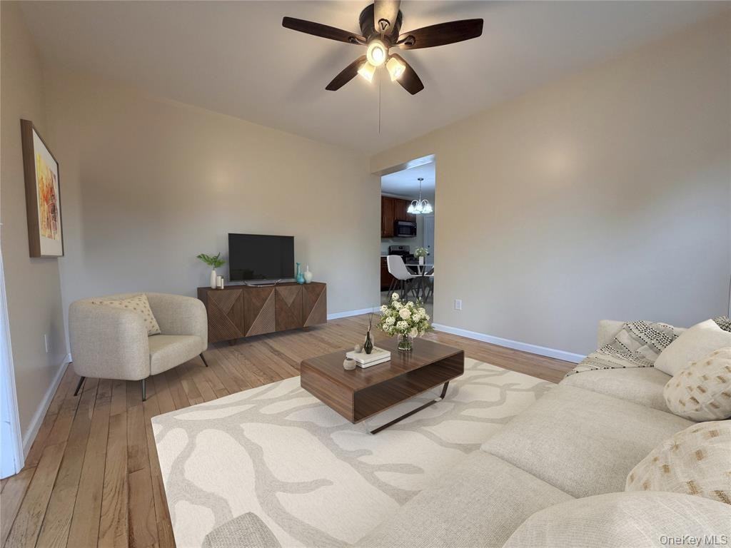 30 Seward Ave - Photo 3 of 10