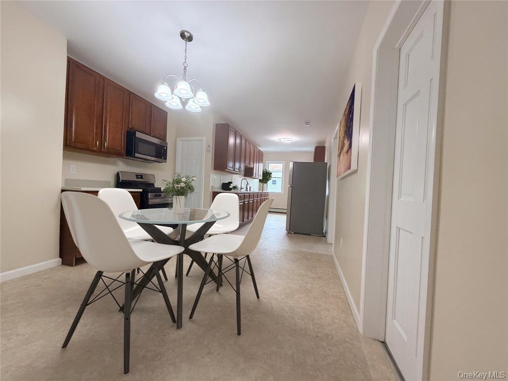 30 Seward Ave - Photo 6 of 10