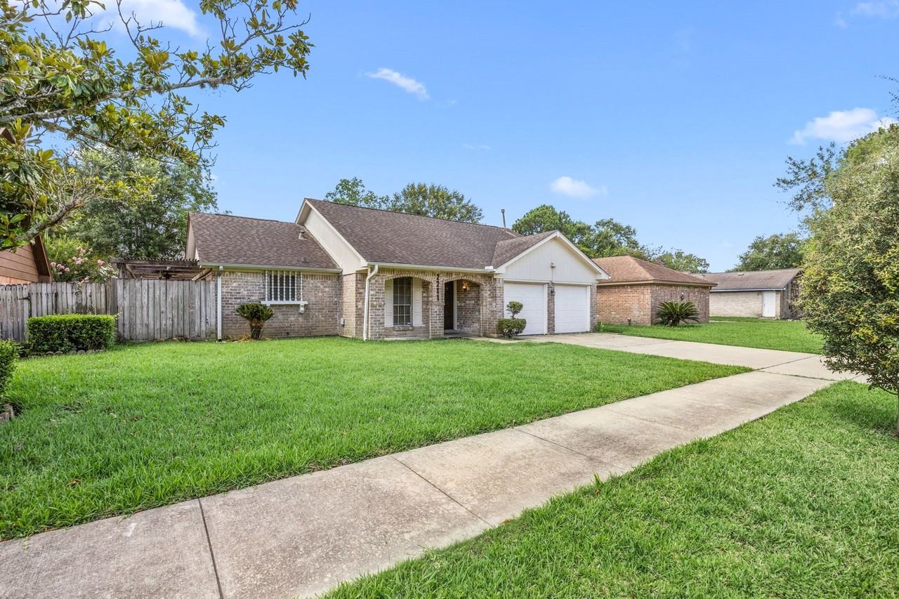 2211 Turtle Creek Dr - Photo 3 of 22