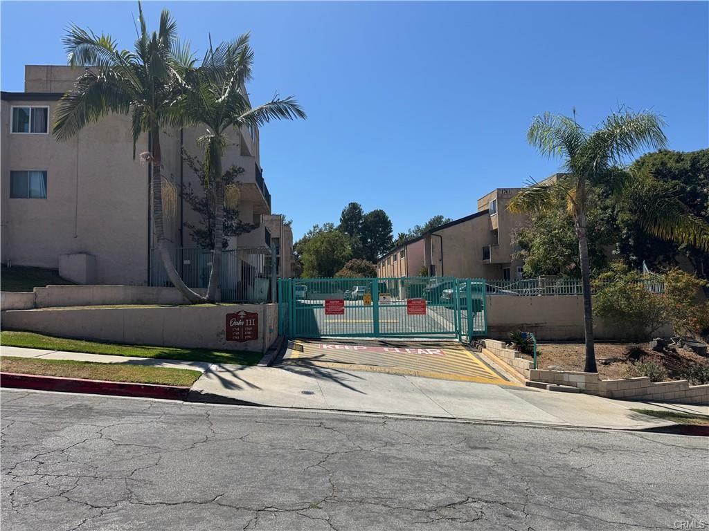 1761 Neil Armstrong St Apt 203