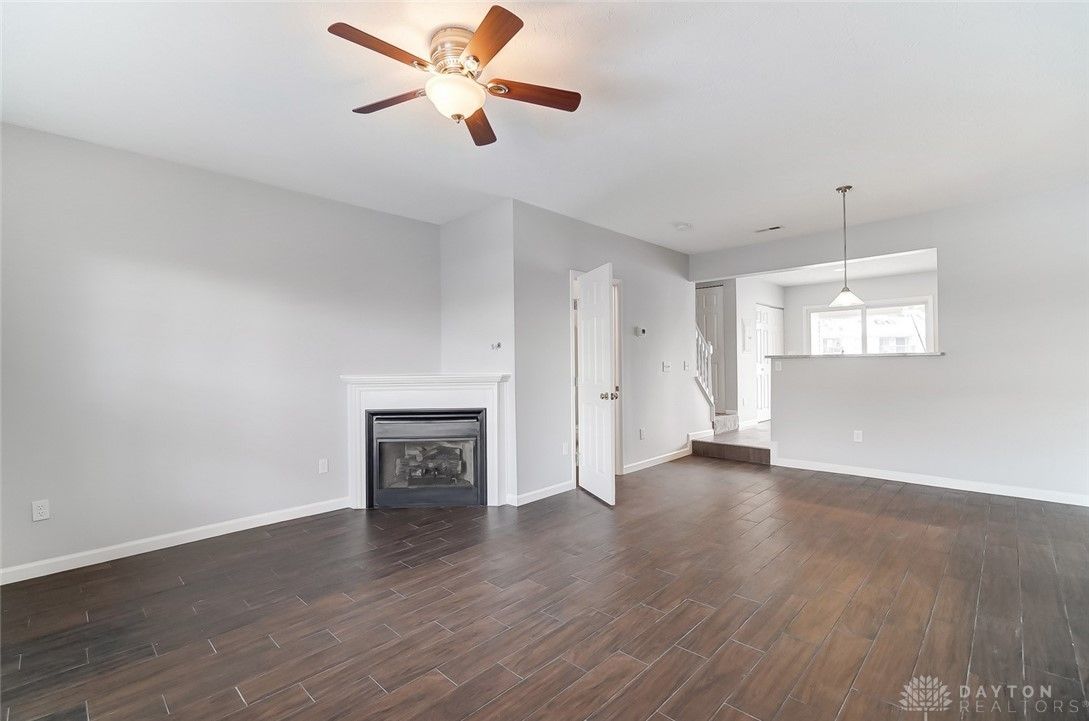 2436 Tarpon Bay Dr - Photo 3 of 24