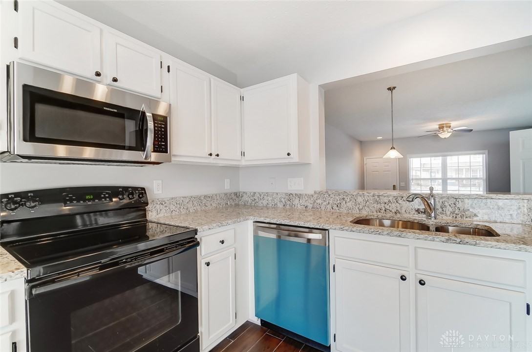2436 Tarpon Bay Dr - Photo 6 of 24