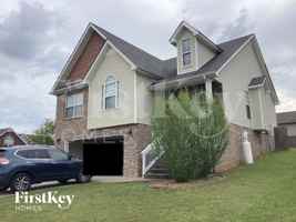 featured image of 713 W Accipiter Cir