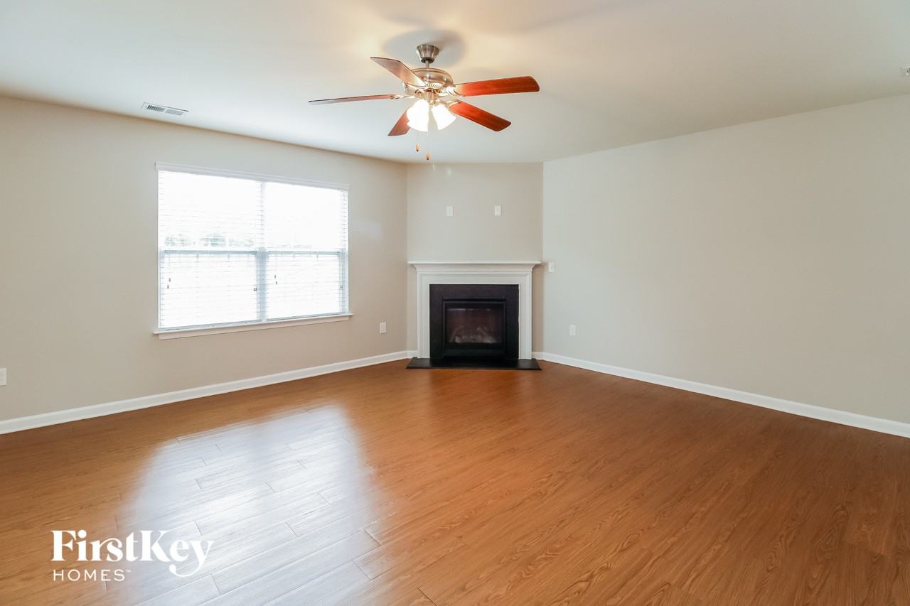 1754 Waverley Oak Dr - Photo 2 of 15