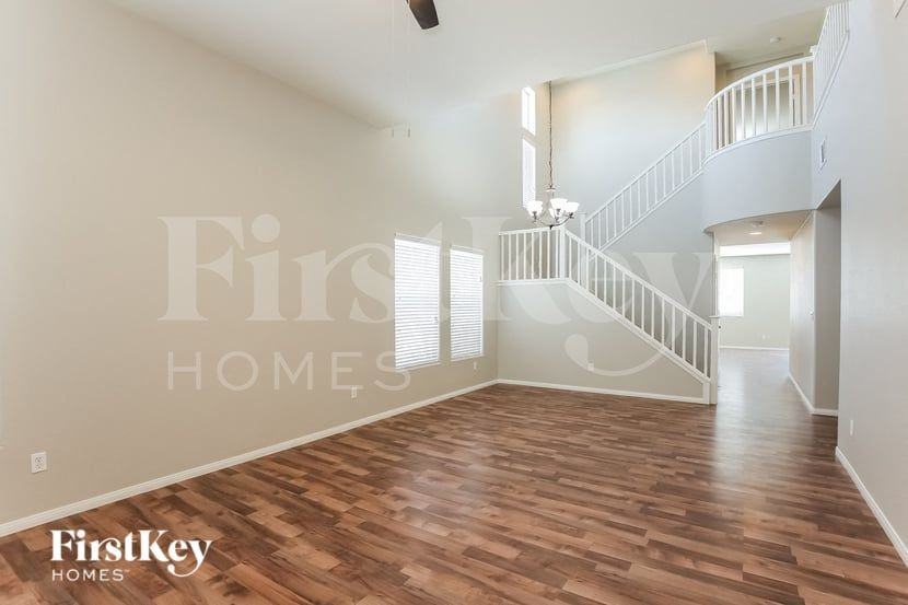 5440 Stone Lagoon St - Photo 3 of 15