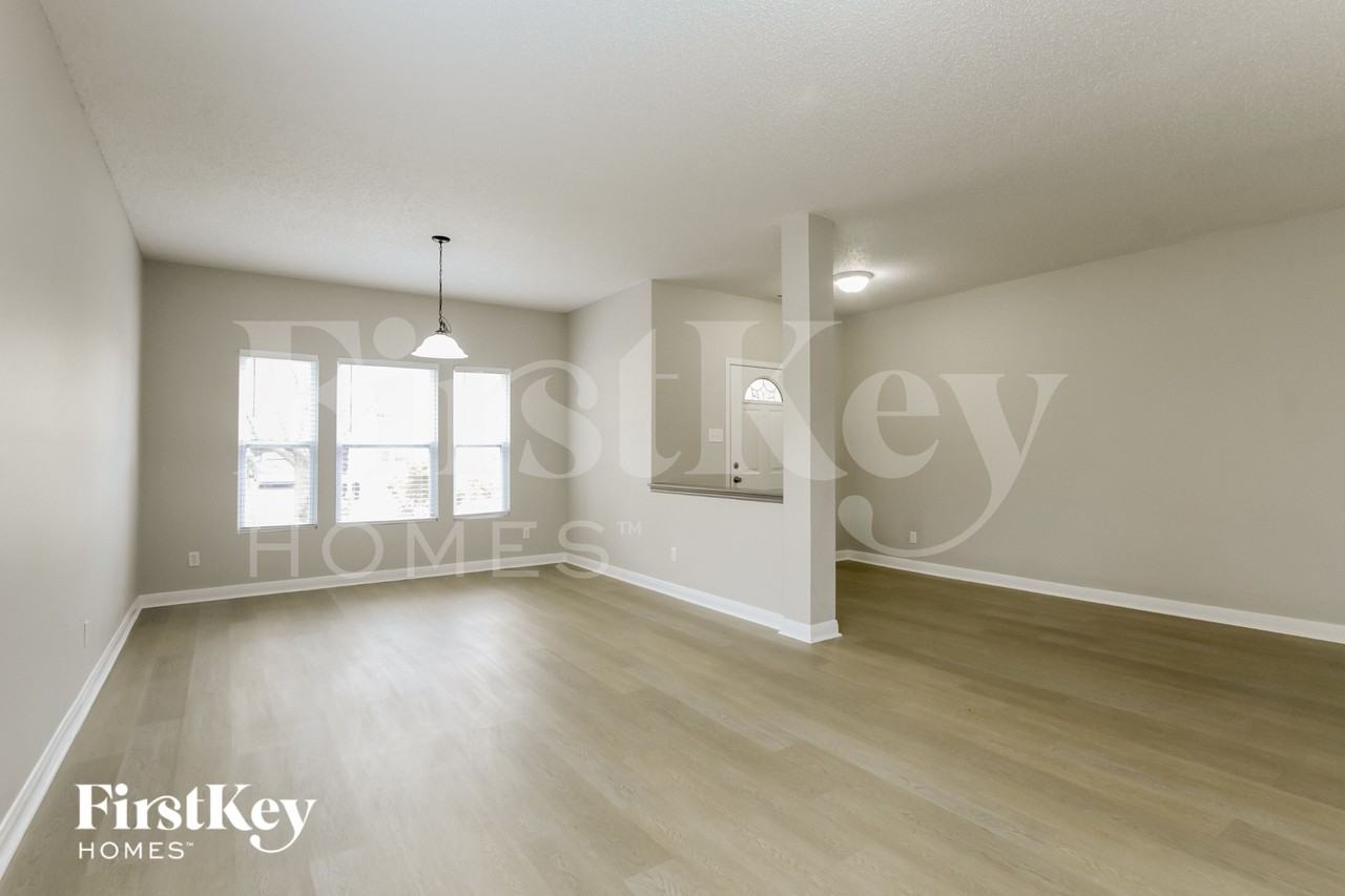 6628 Westland Dr - Photo 4 of 15
