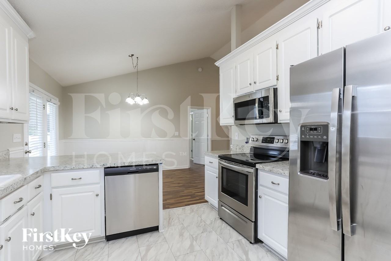 132 Mary Ln - Photo 6 of 15