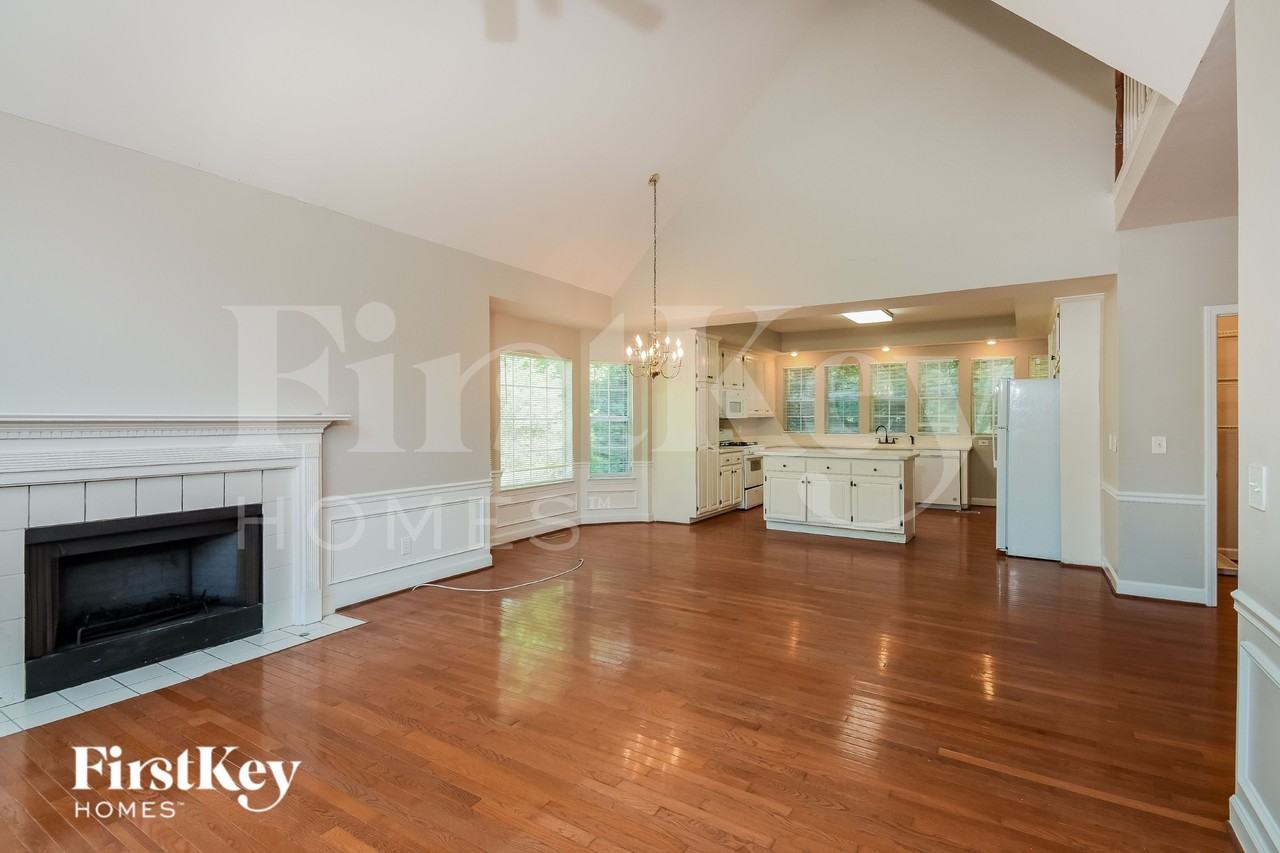 9240 Charlton Pl - Photo 2 of 16