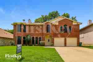 featured image of 905 Shady Brook Ln