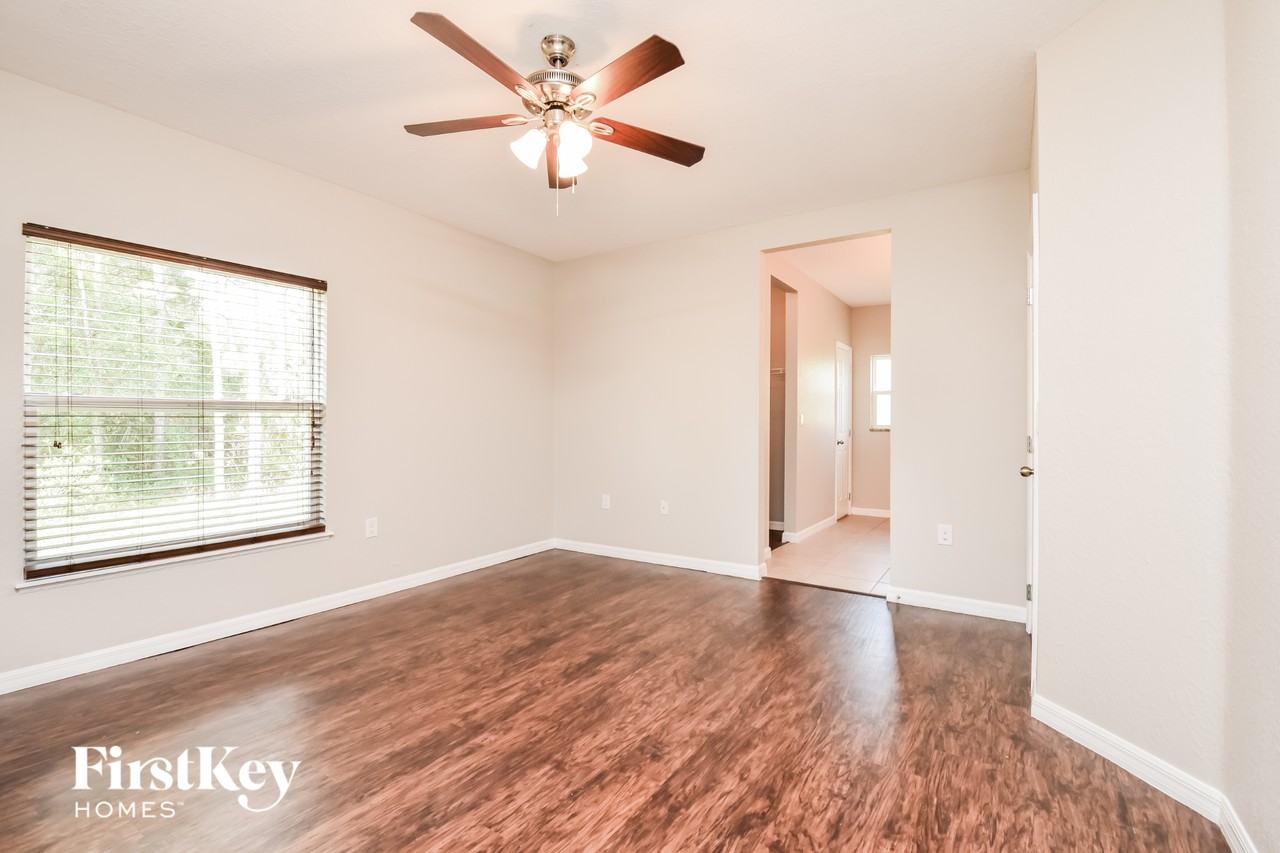 3379 Toluca Ter - Photo 7 of 15