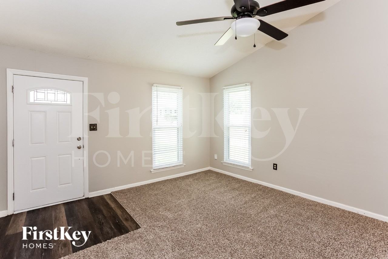 7938 Lindfield Ct - Photo 5 of 19