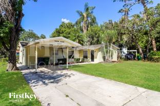 9303 N Edison Ave - Photo 1 of 1