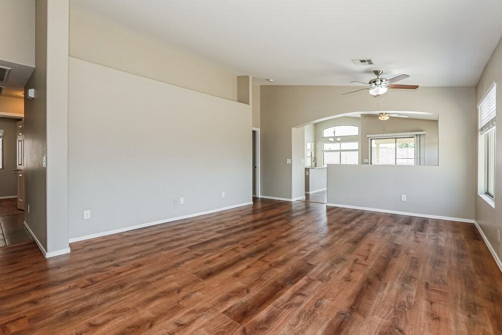 2049 W Gold Mine Way - Photo 3 of 16