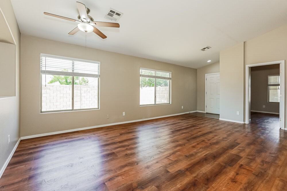2049 W Gold Mine Way - Photo 4 of 16