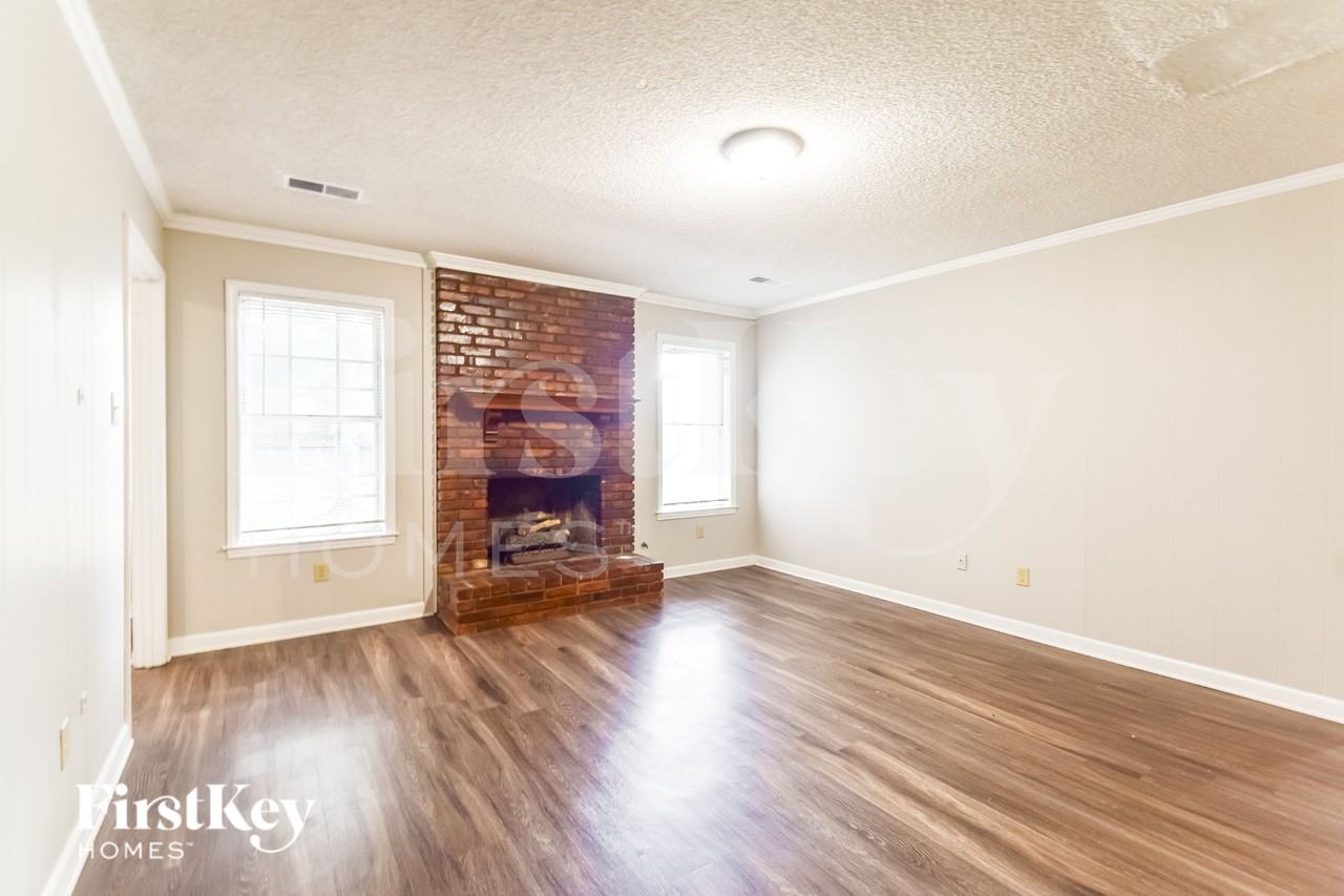 4110 Friendship Ln - Photo 3 of 19