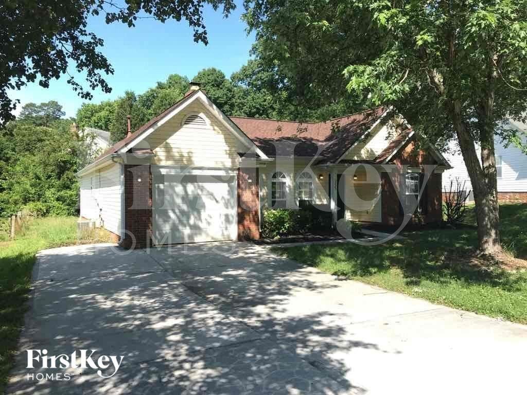 3225 Burkston Rd - Photo 2 of 12