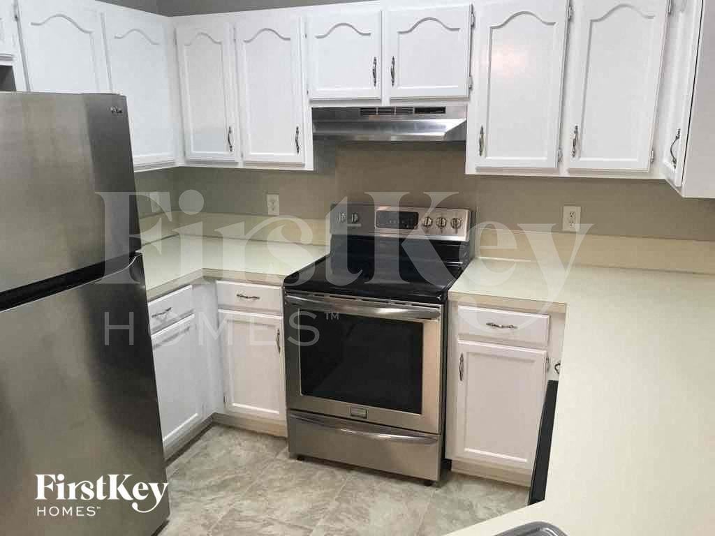 3225 Burkston Rd - Photo 6 of 12