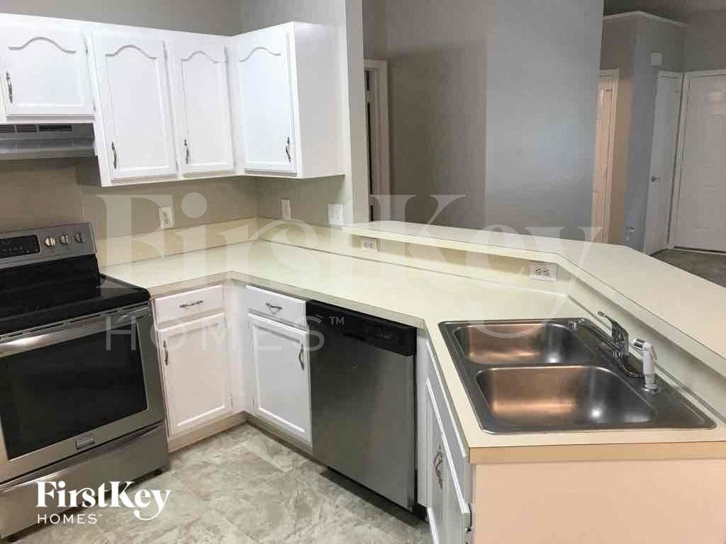 3225 Burkston Rd - Photo 7 of 12