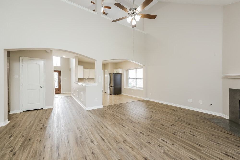 26118 Cypresswood Dr - Photo 5 of 17