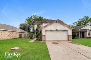featured image of 15511 Evergreen Grove Dr