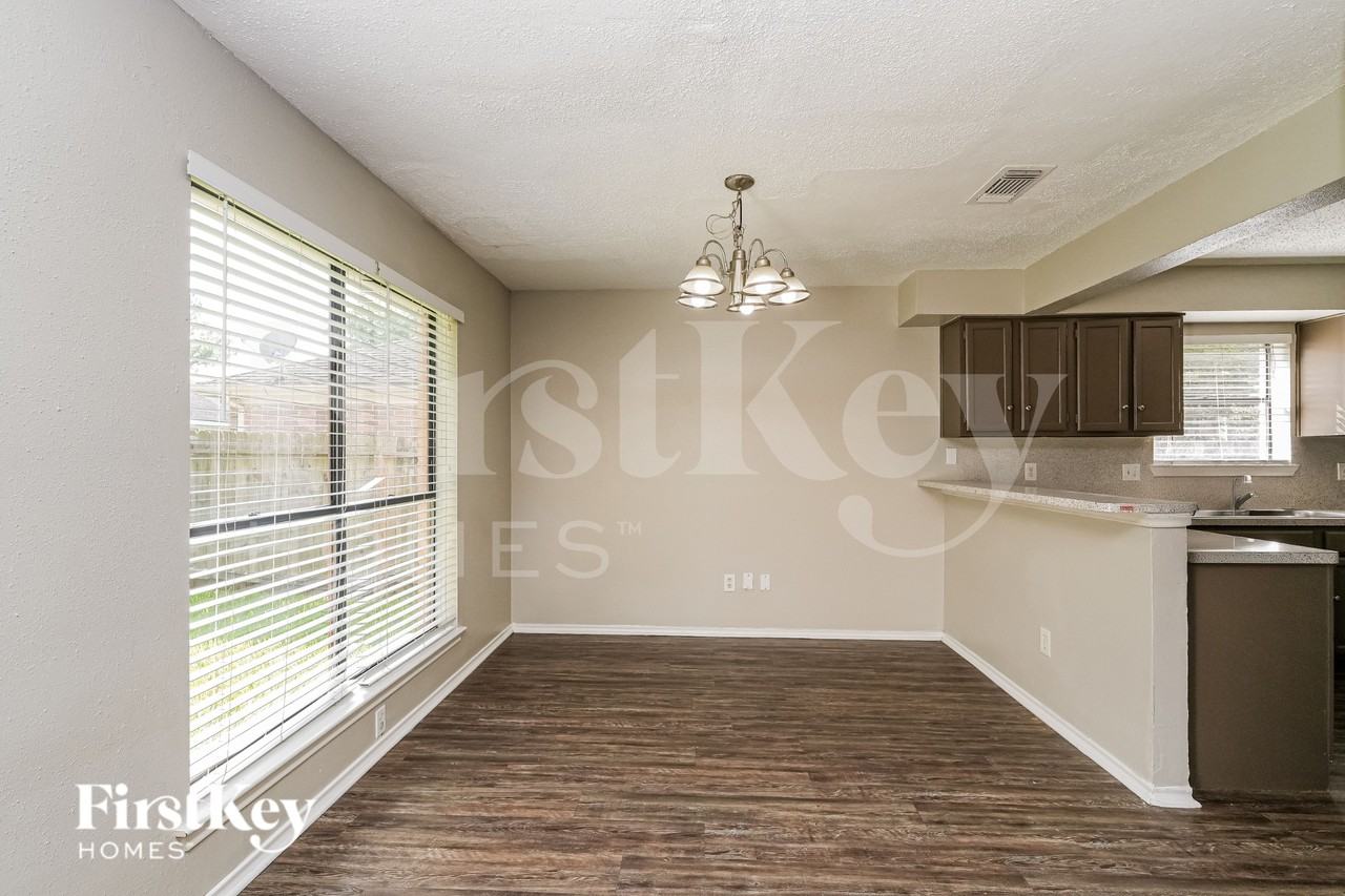 15511 Evergreen Grove Dr - Photo 7 of 19