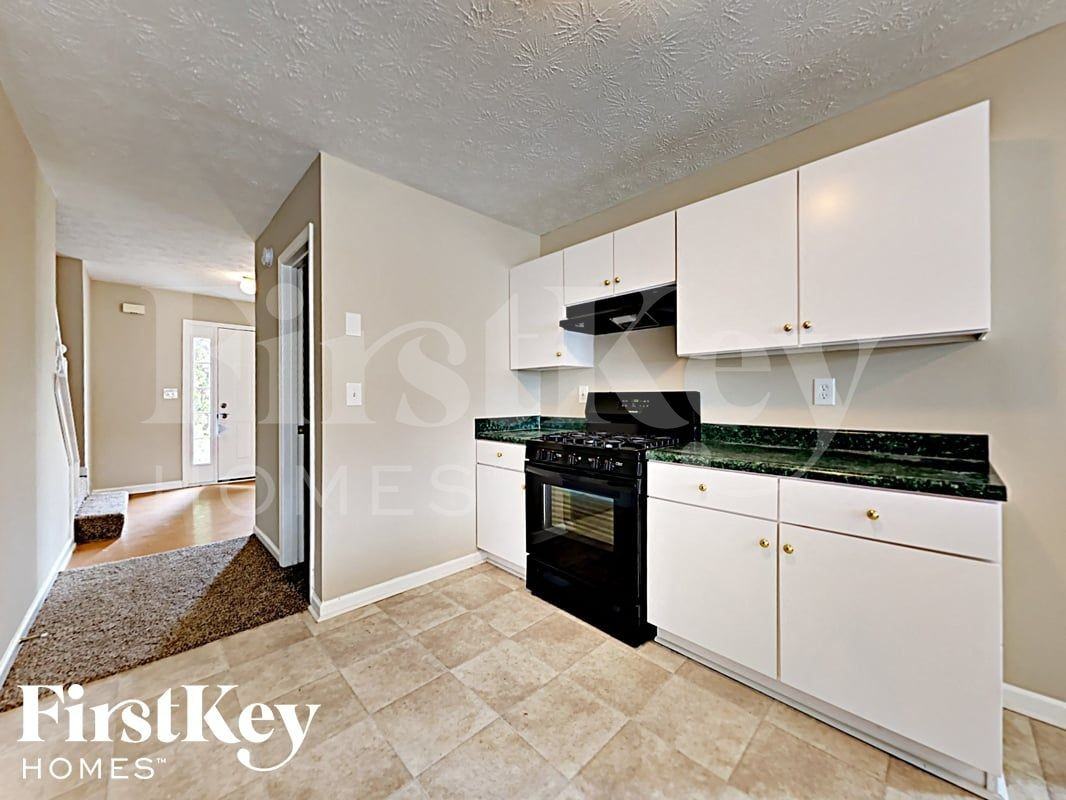 1325 Pebble Beach Ln - Photo 4 of 18