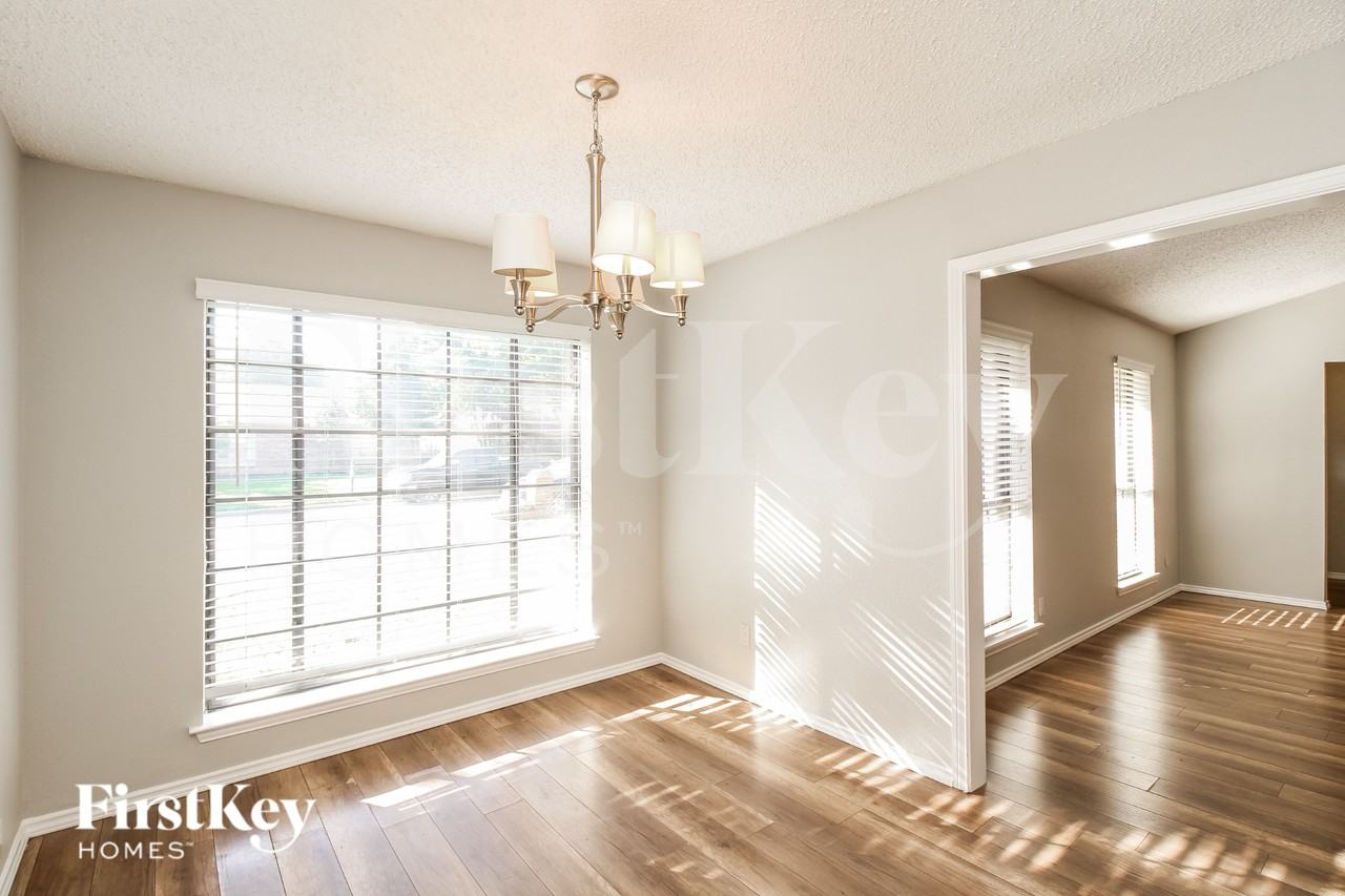 1205 Timber Valley Dr - Photo 6 of 16
