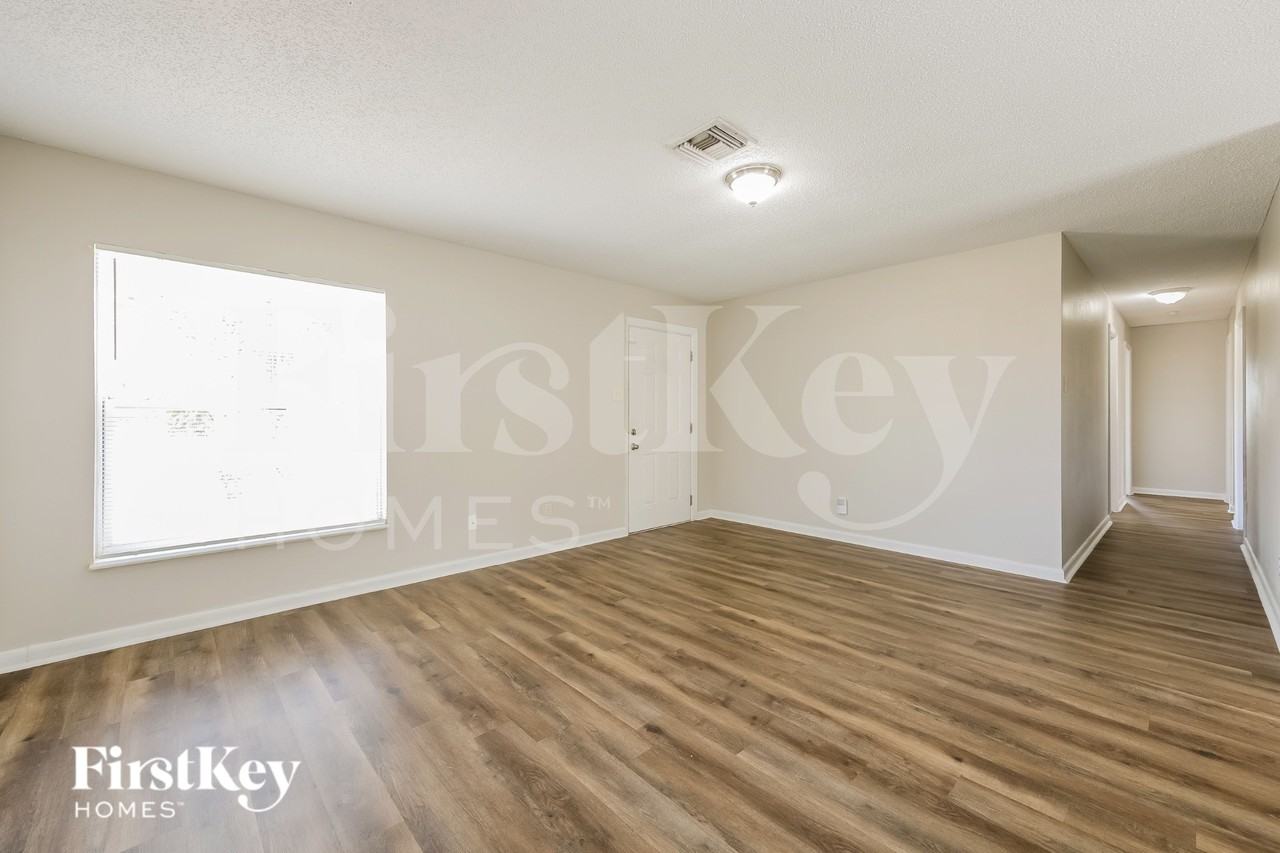 110 Dartmouth Dr Nw - Photo 3 of 16