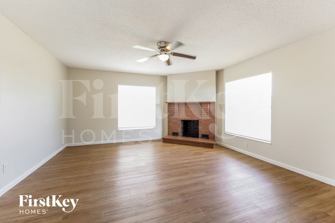 110 Dartmouth Dr Nw - Photo 4 of 16