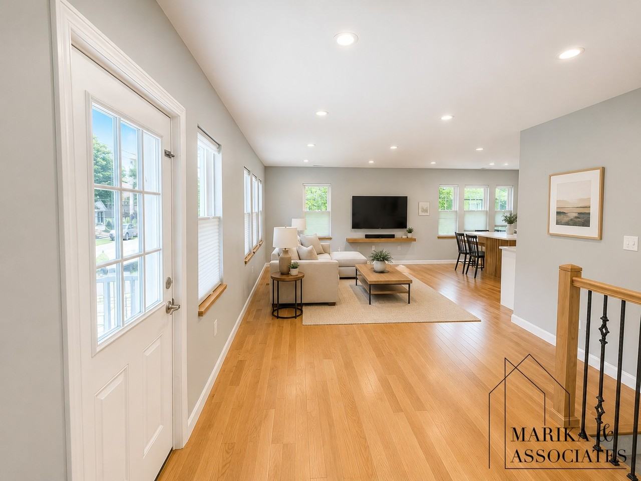 576 Lagrange St - Photo 2 of 21