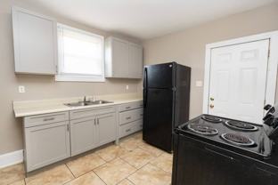 457 Roanoke Ave - Photo 1 of 1