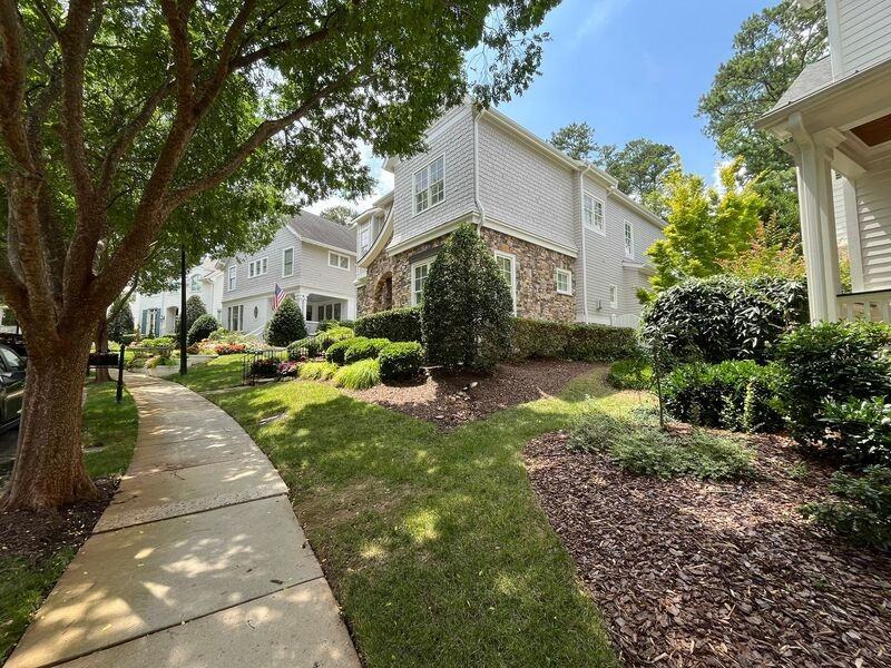 535 Guilford Cir - Photo 4 of 50