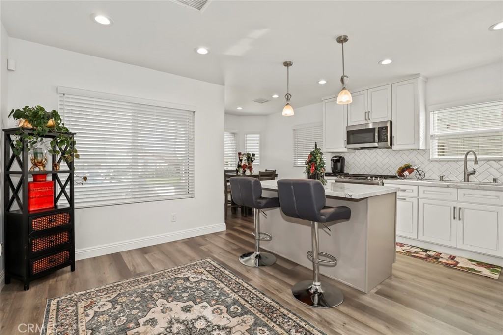 7827 La Salle Ave - Photo 3 of 17