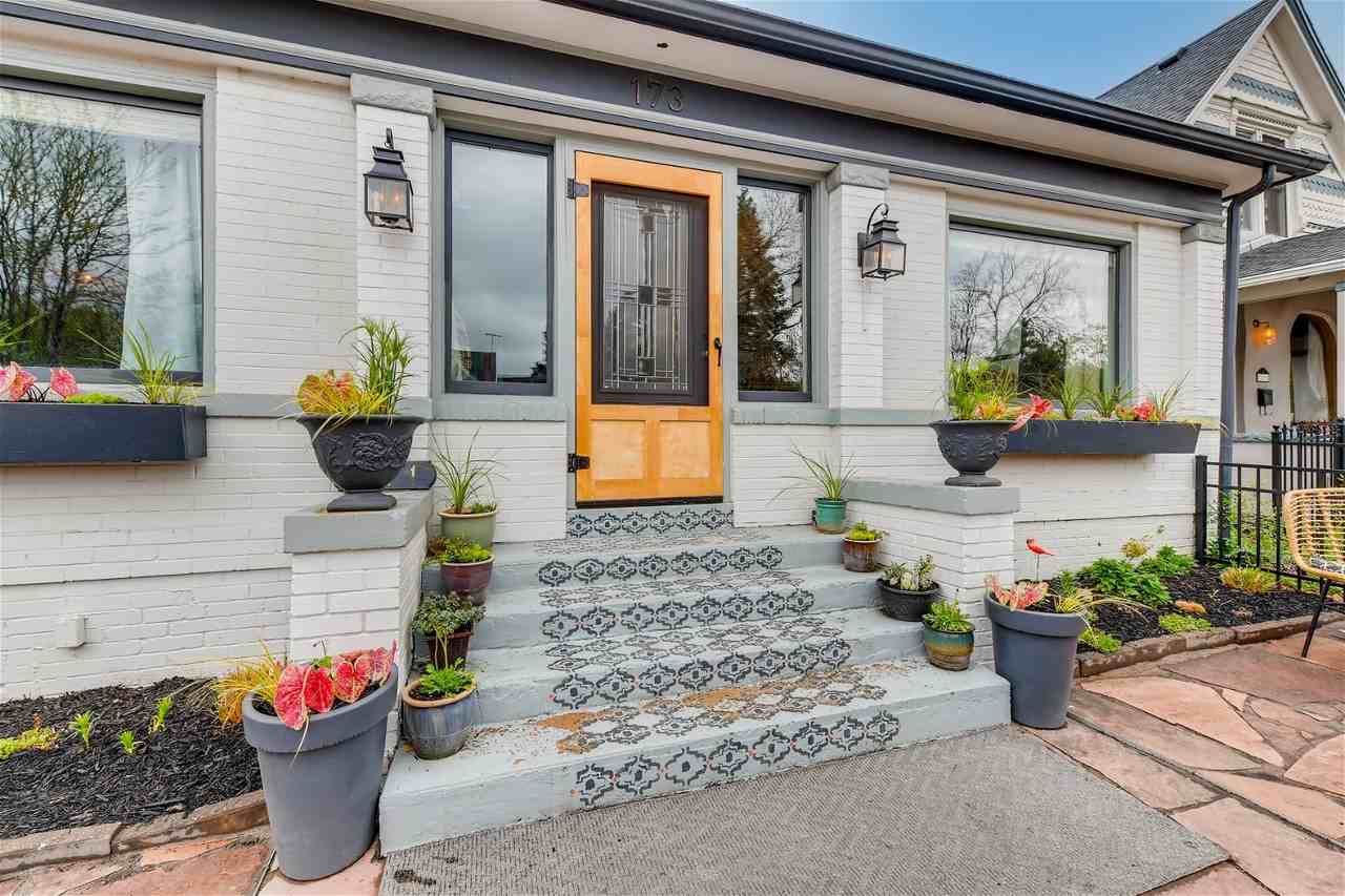 173 W Maple Ave #4B - Photo 2 of 16