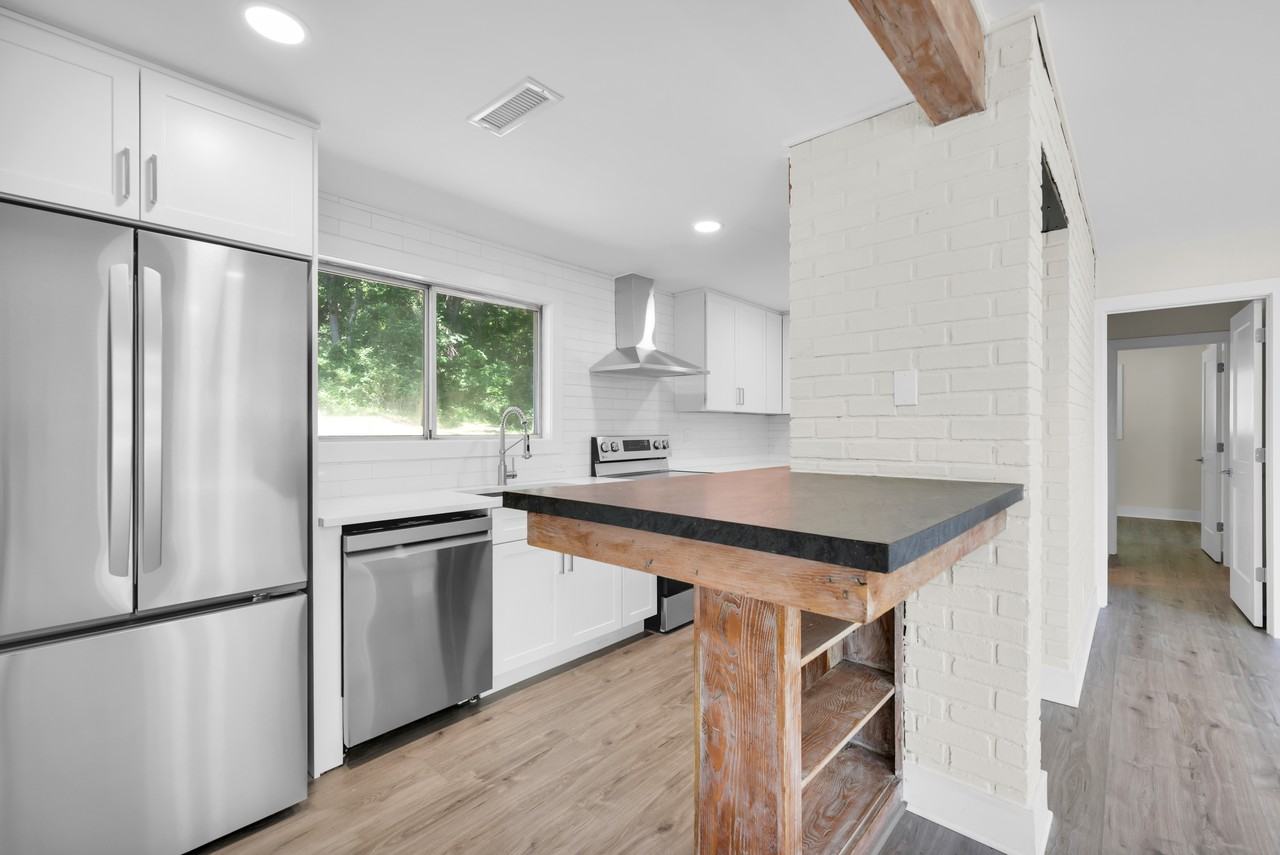 450 Danbury Rd #NA - Photo 4 of 15