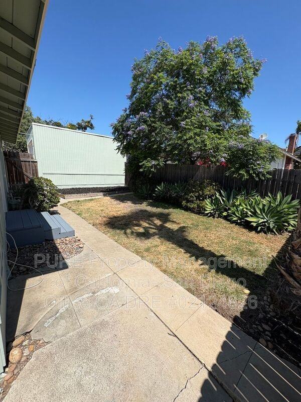 3053 B St - Photo 3 of 20